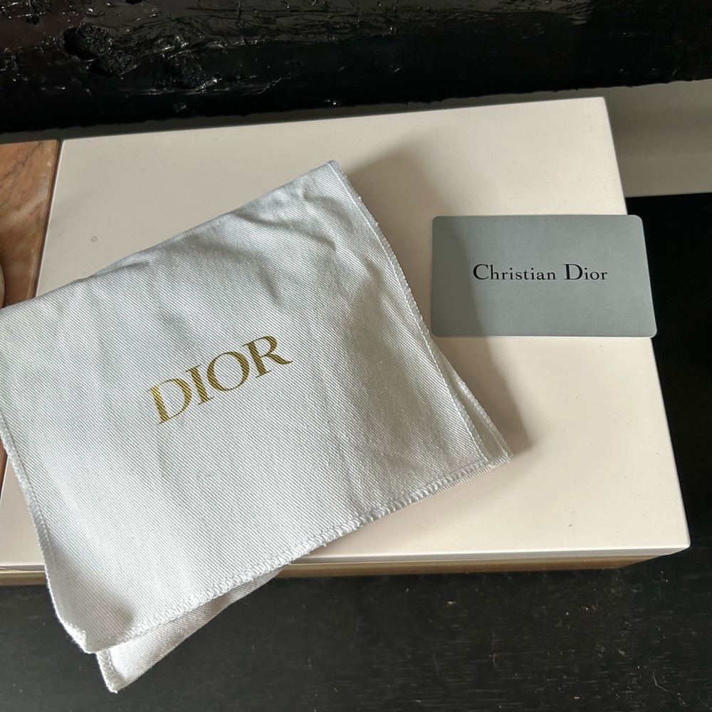 🆕 DIOR CANNAGE ROSE PINK LEATHER POUCH - Picture 3 of 6